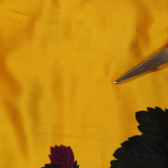 Soft Surroundings Blouse Medium Yellow Gold Floral Wide Sleeve Silky Pullover - Picture 10 of 16